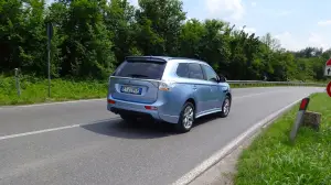 Mitsubishi Outlander PHEV - Primo Contatto