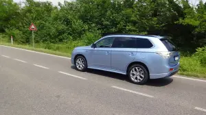 Mitsubishi Outlander PHEV - Primo Contatto