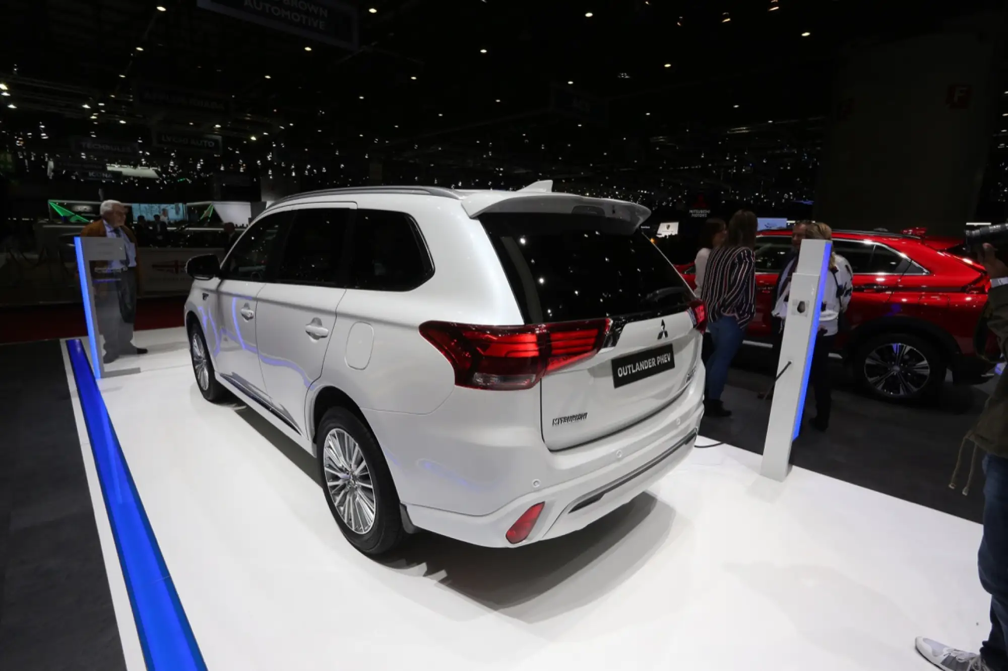 Mitsubishi Outlander Phev - Salone di Ginevra 2018 - 7