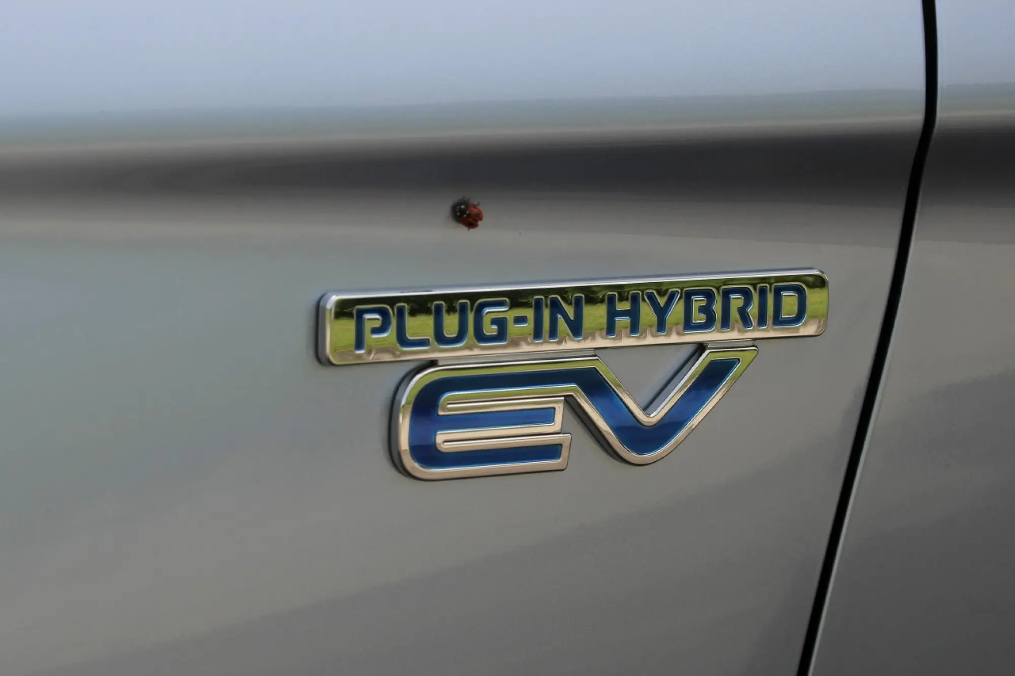 Mitsubishi Outlander PHEV - 109