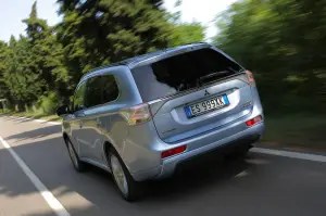 Mitsubishi Outlander PHEV