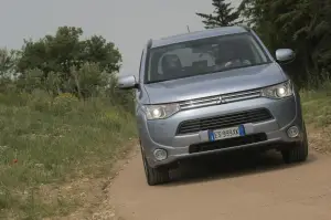 Mitsubishi Outlander PHEV