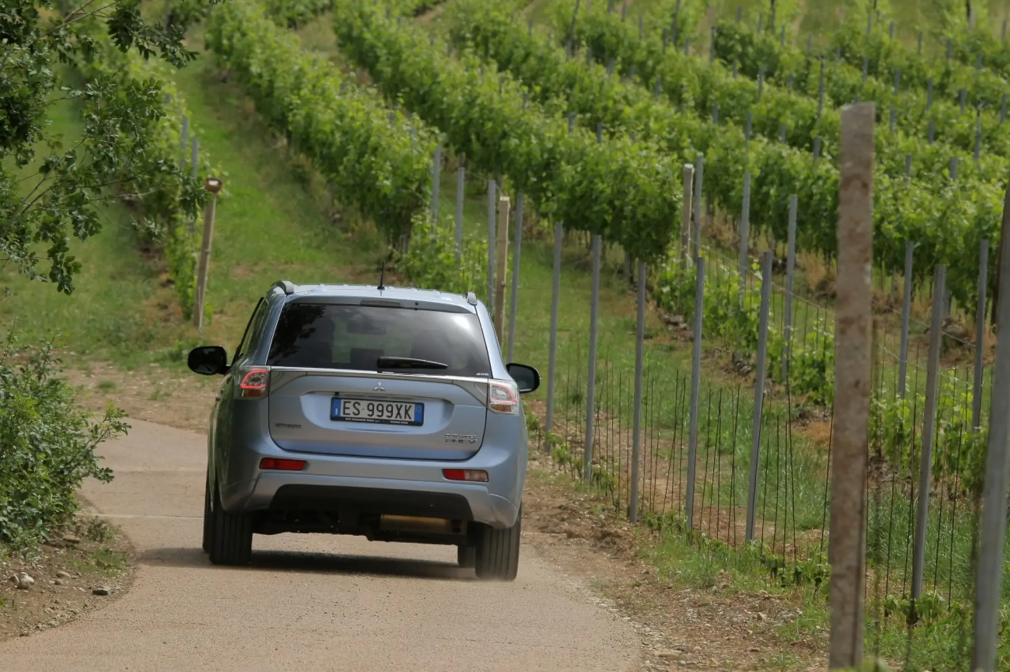 Mitsubishi Outlander PHEV - 172