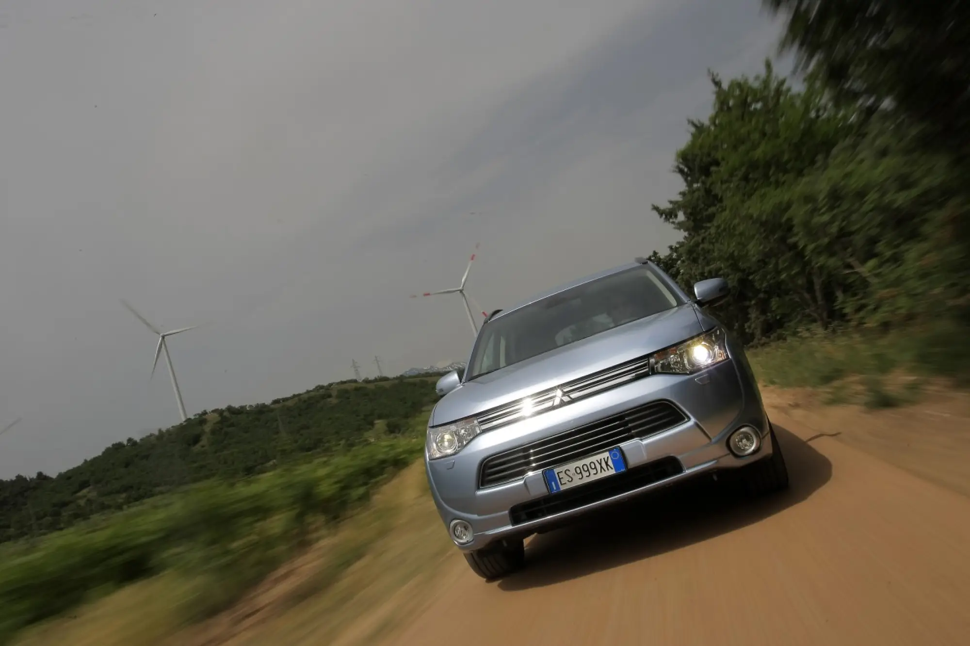 Mitsubishi Outlander PHEV - 201