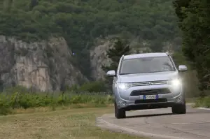 Mitsubishi Outlander PHEV