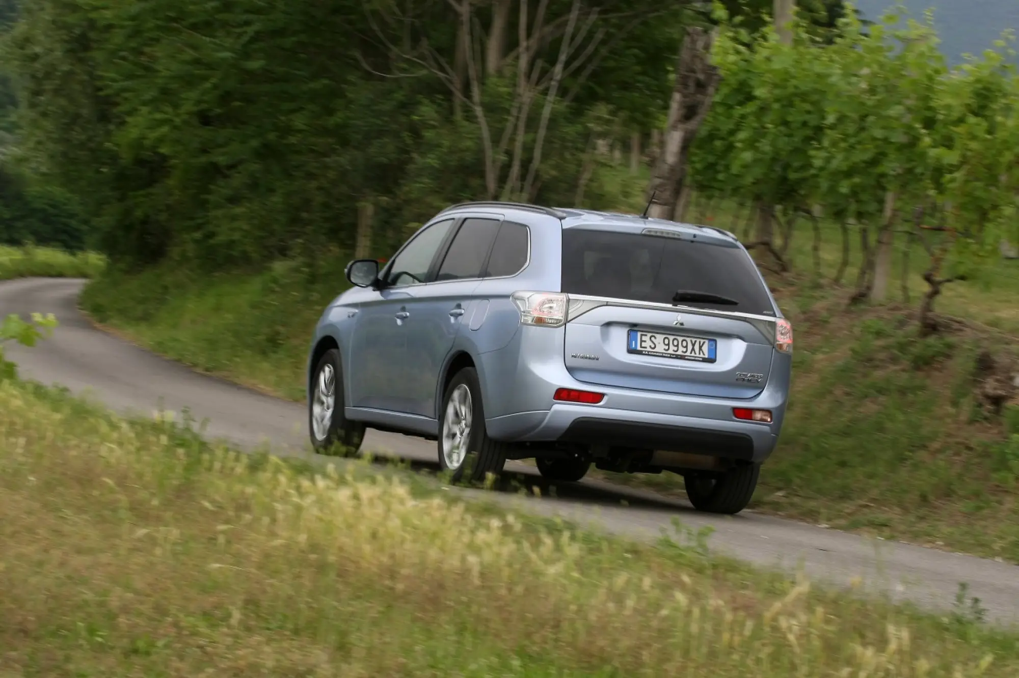 Mitsubishi Outlander PHEV - 256