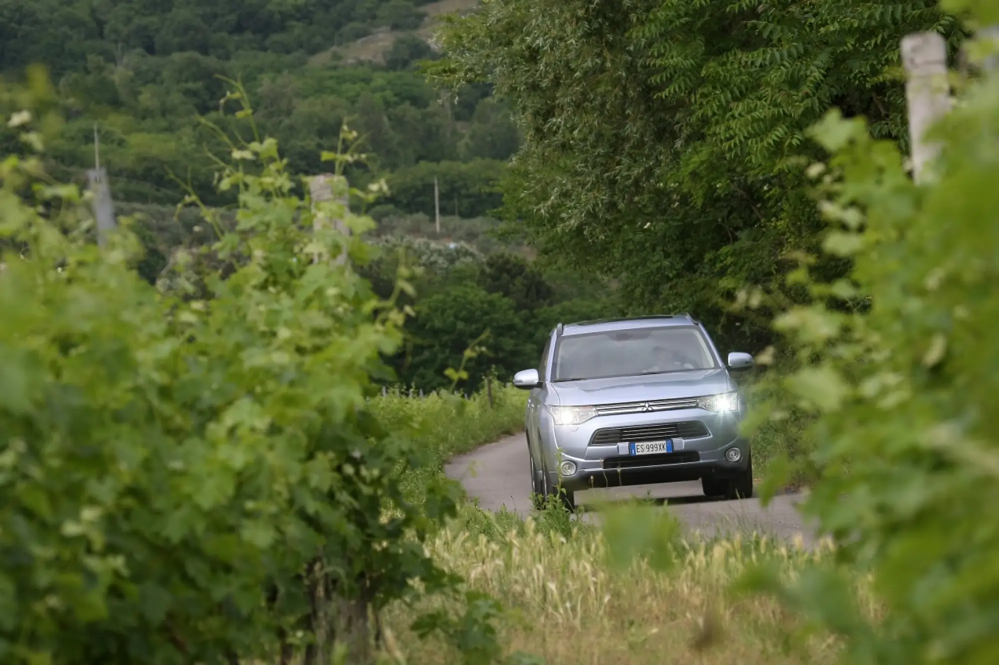 Mitsubishi Outlander PHEV - 268