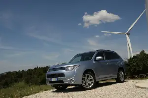 Mitsubishi Outlander PHEV