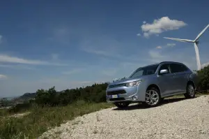 Mitsubishi Outlander PHEV