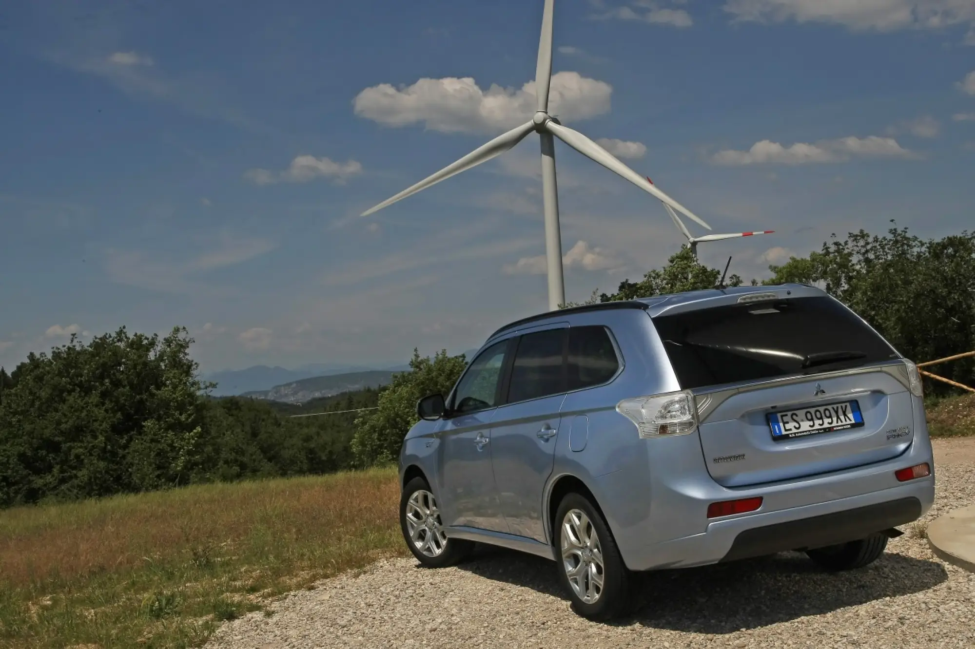 Mitsubishi Outlander PHEV - 296