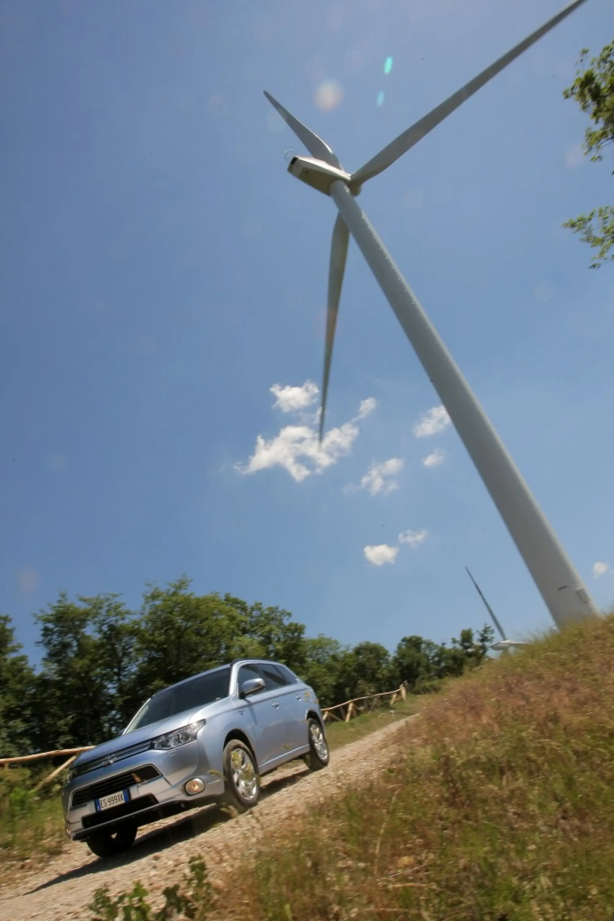 Mitsubishi Outlander PHEV - 309