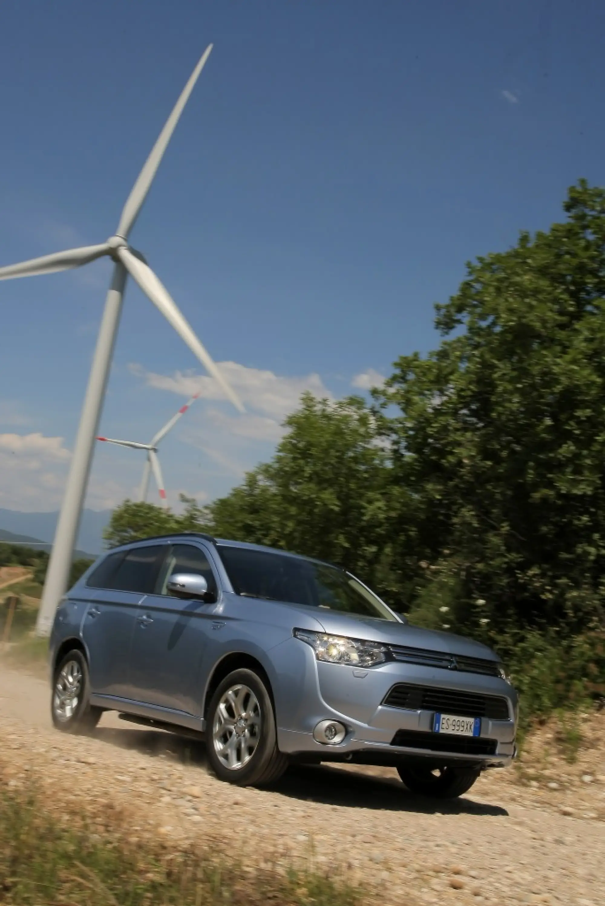 Mitsubishi Outlander PHEV - 316