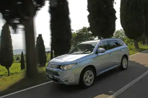 Mitsubishi Outlander PHEV