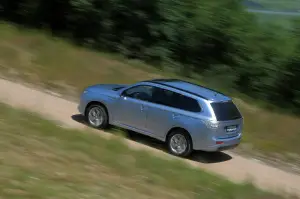 Mitsubishi Outlander PHEV