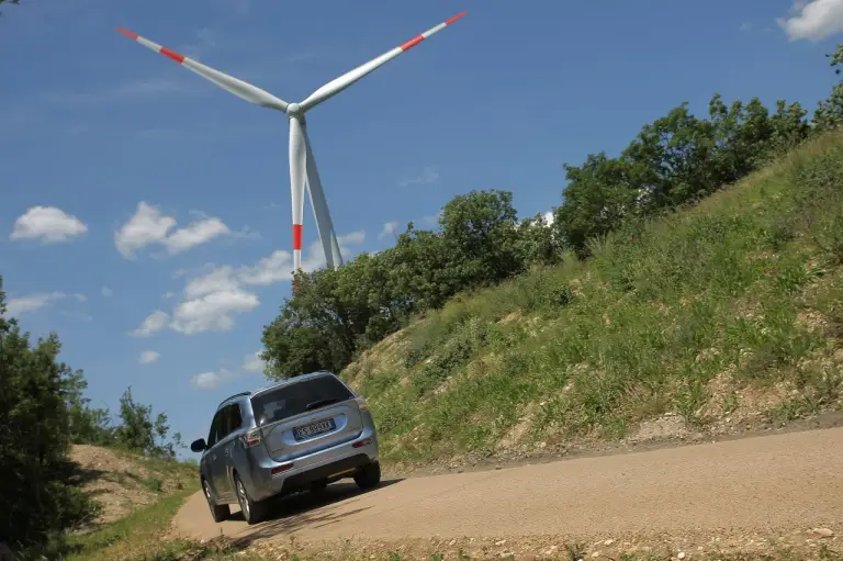 Mitsubishi Outlander PHEV - 342