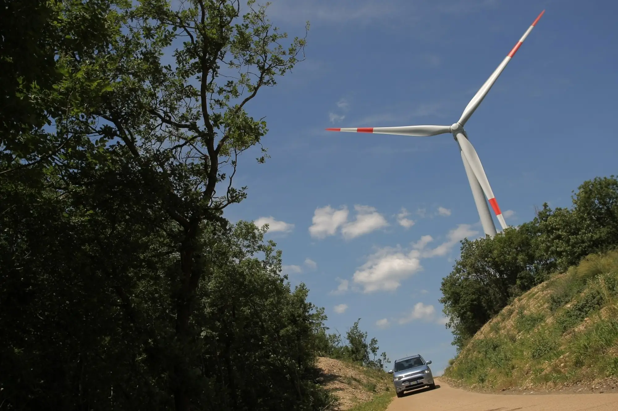 Mitsubishi Outlander PHEV - 344