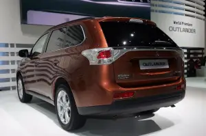 Mitsubishi Outlander - Salone di Ginevra 2012