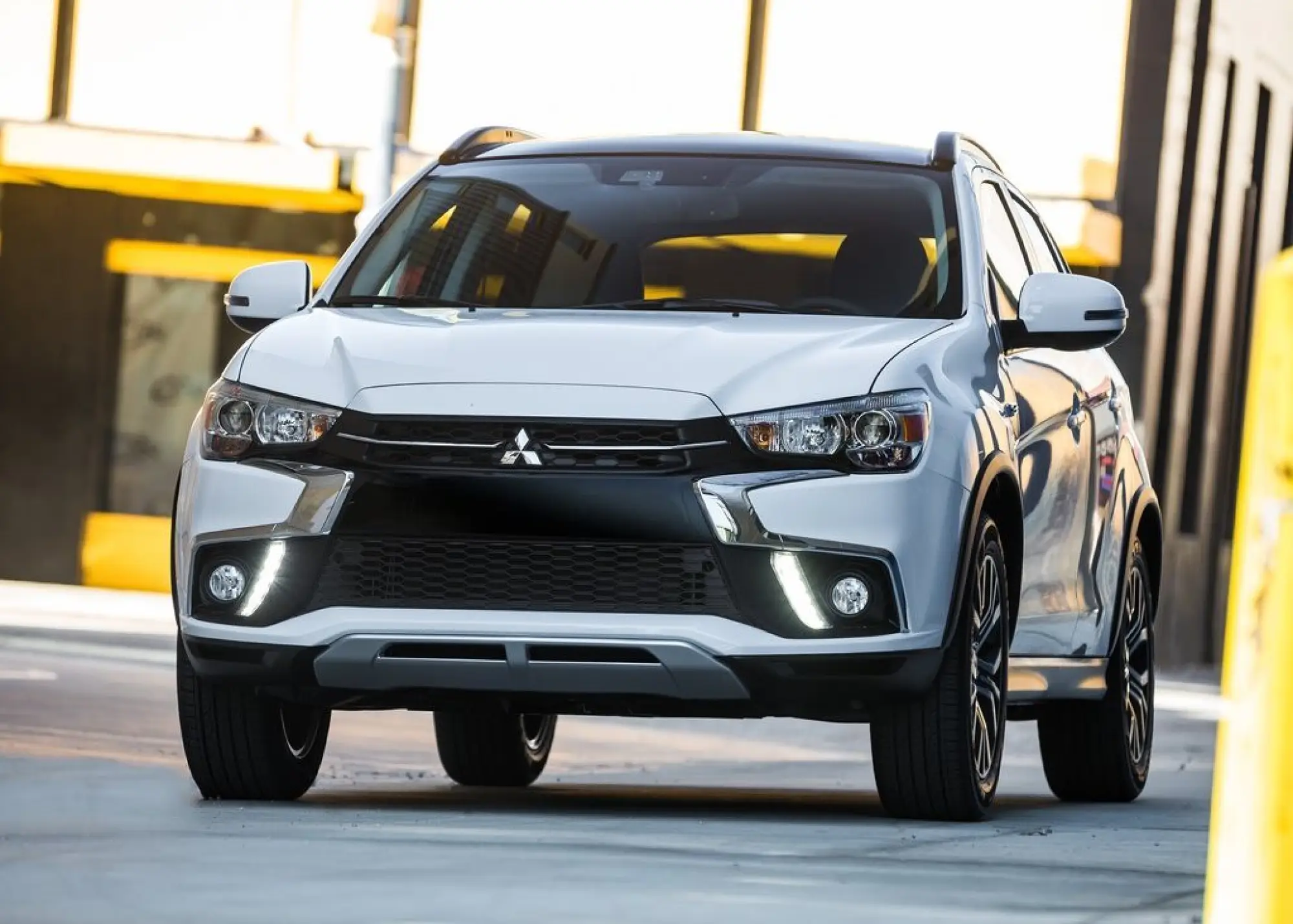 Mitsubishi Outlander Sport MY 2018 - 6