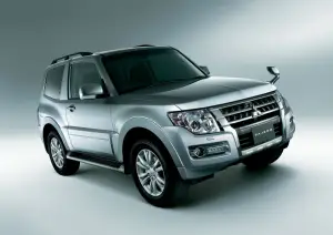 Mitsubishi Pajero 2015 - Foto ufficiali