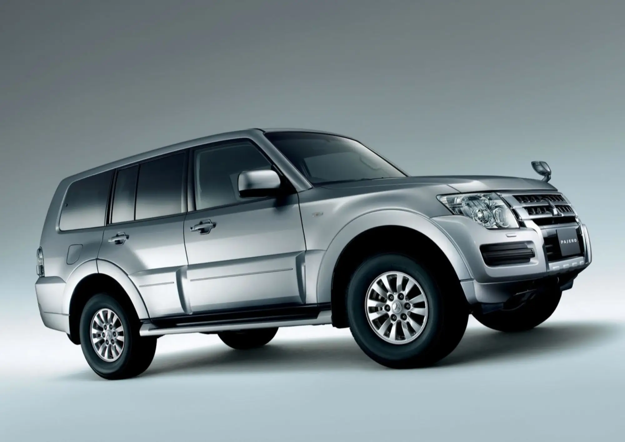 Mitsubishi Pajero 2015 - Foto ufficiali - 9