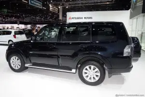 Mitsubishi Pajero Ginevra 2011 - 4