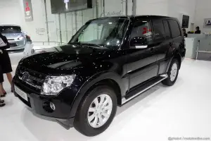 Mitsubishi Pajero Ginevra 2011