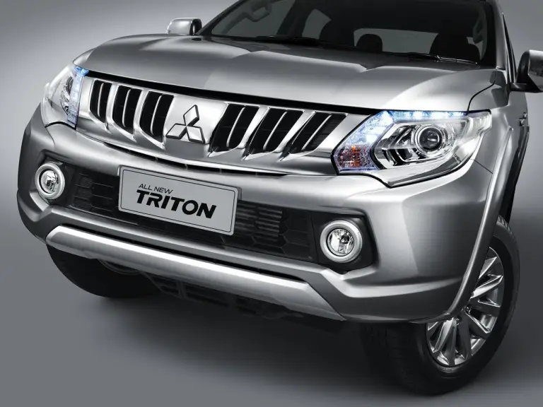 Mitsubishi Triton - 11