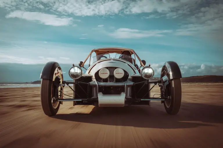 Morgan Super 3 x Orlebar Brown - Foto - 20