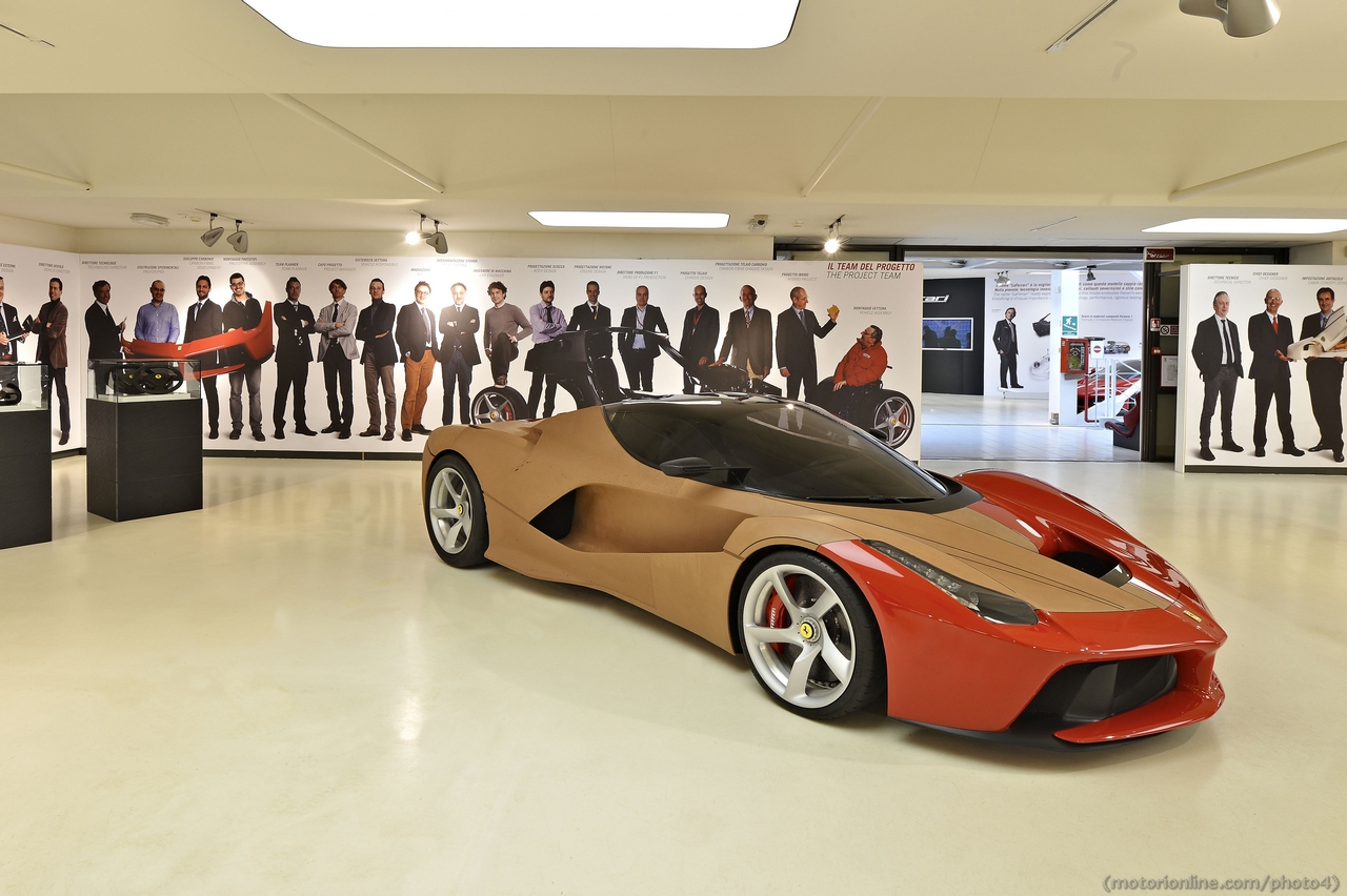 Mostra Ferrari supercar. Tecnica. Design. Mito