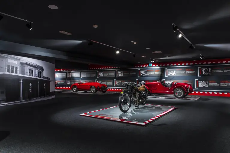 Museo Ferrari - Mostre 90 anni e Hypercars - 4