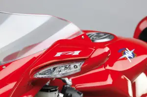 MV Agusta F4 - 5