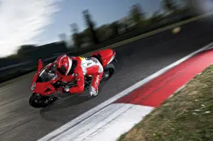 MV Agusta F4