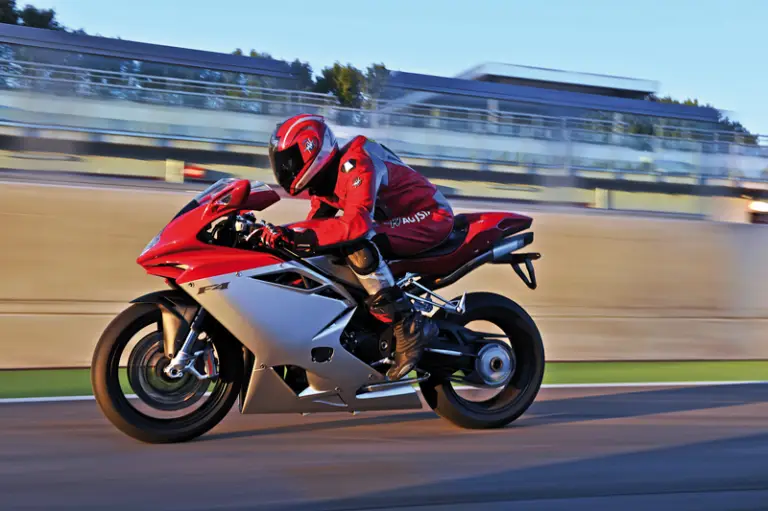 MV Agusta F4 - 14