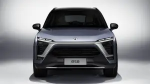 Nio ES8