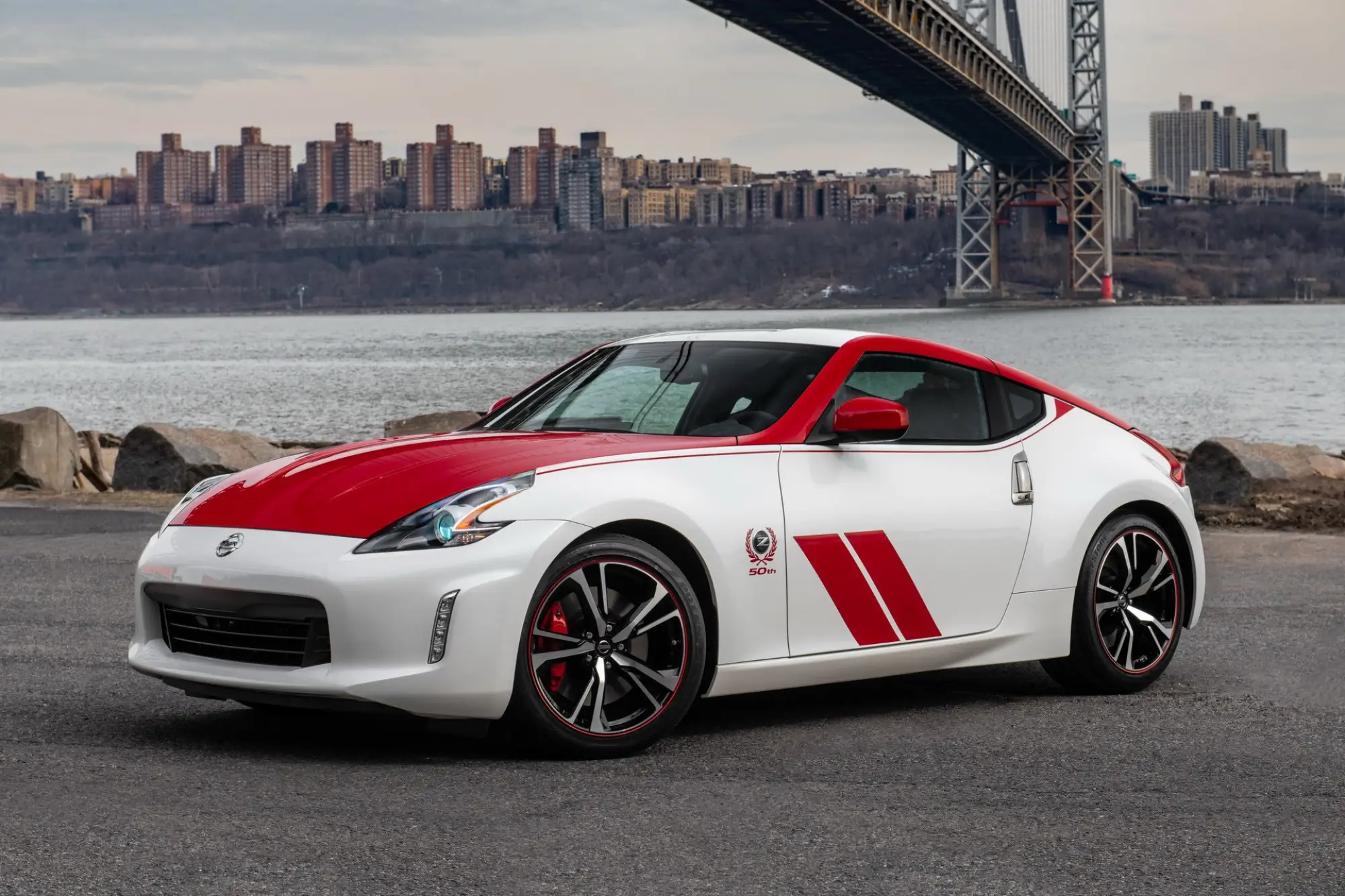 Nissan 370Z 50th Anniversary Edition - 1