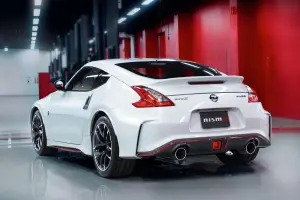 Nissan 370Z Nismo 2015 - 3