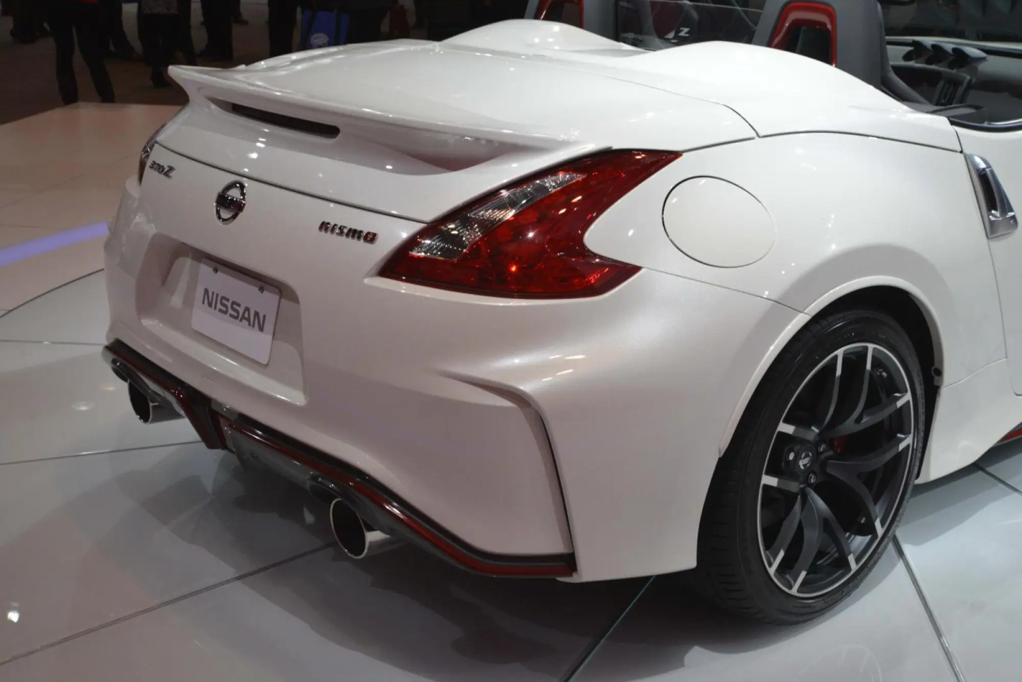 Nissan 370Z NISMO Roadster Concept - 4