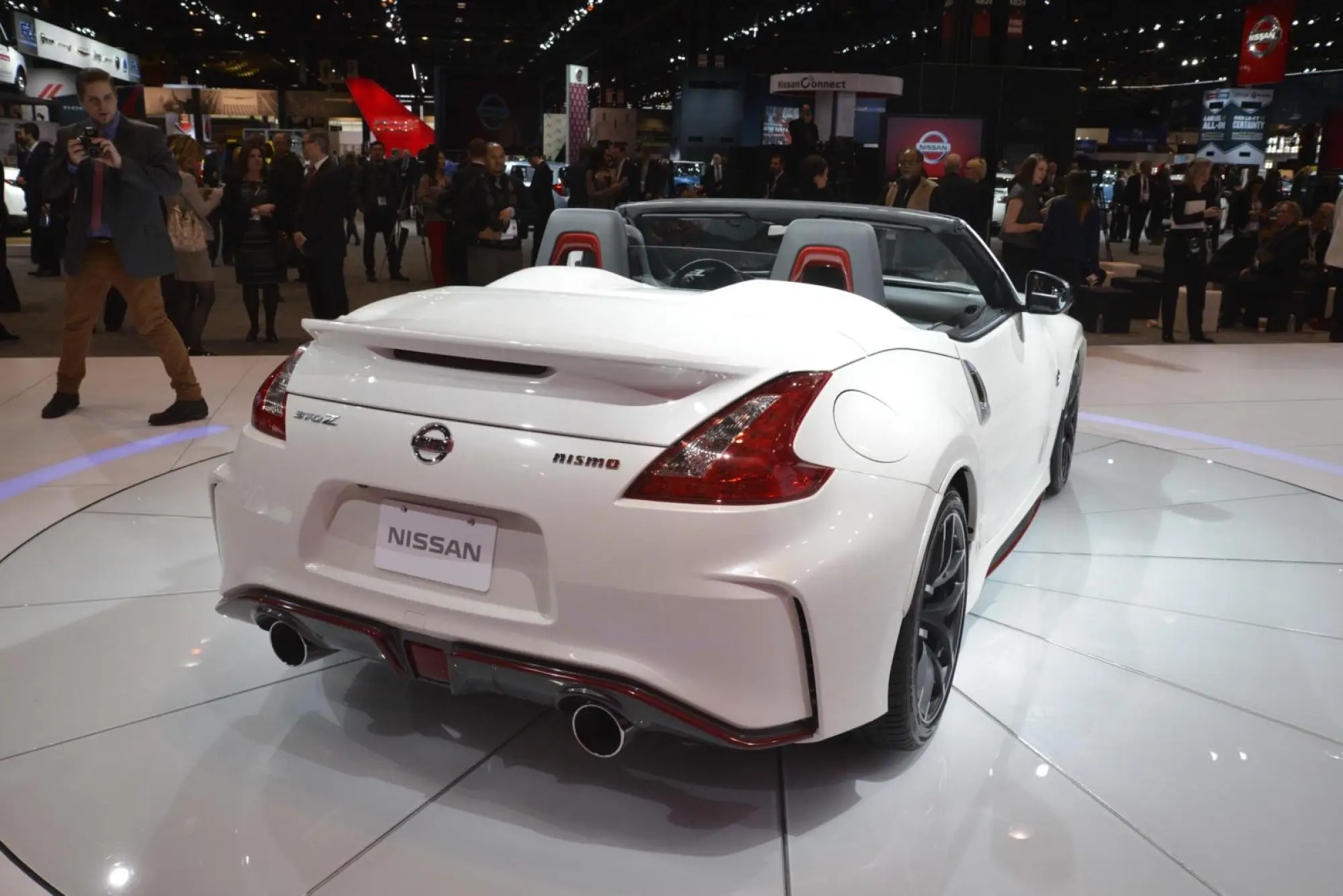 Nissan 370Z NISMO Roadster Concept - 12