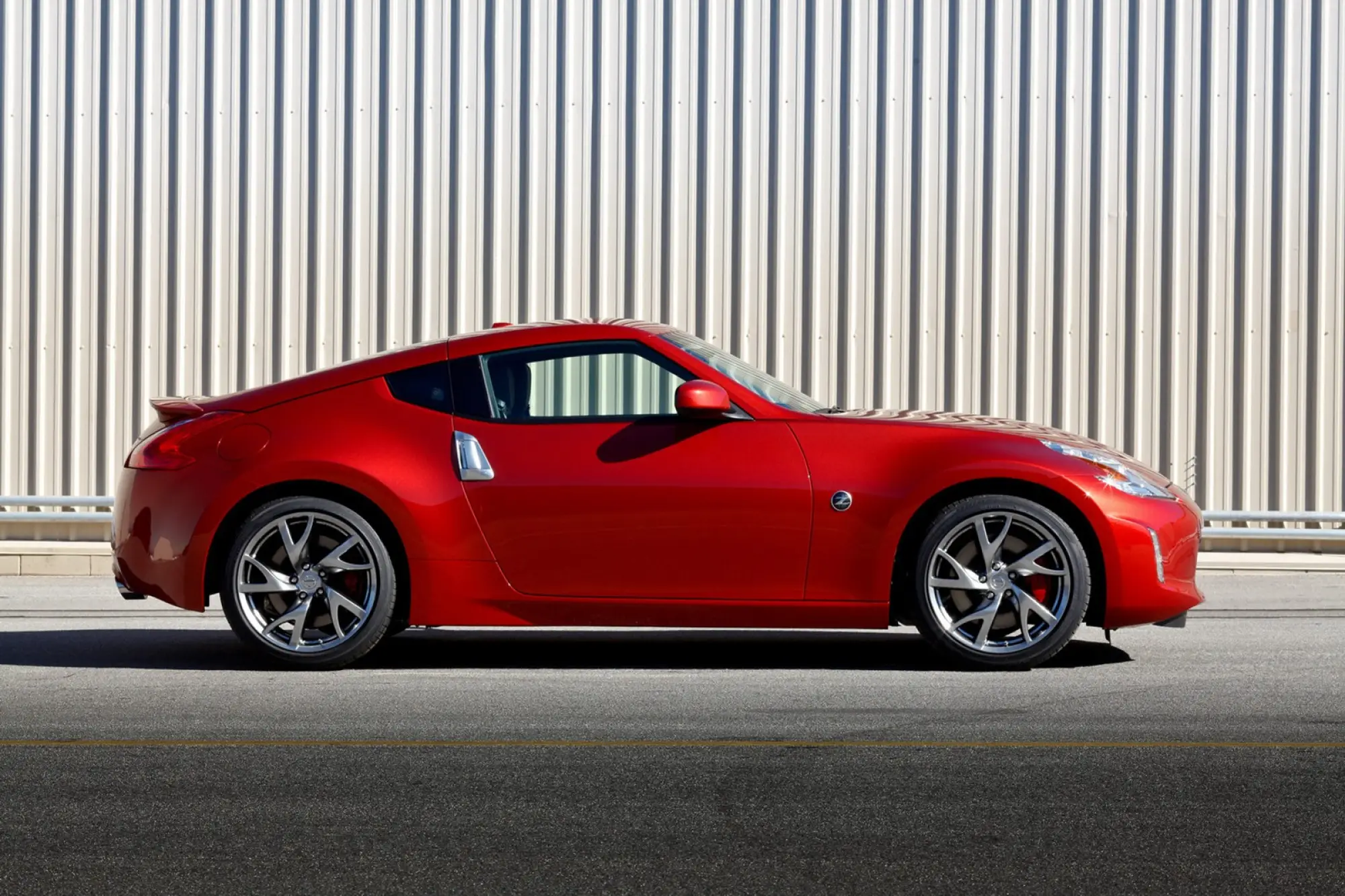 Nissan 370Z restyling 2013 - 23