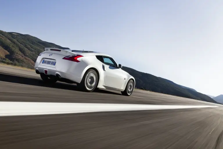 Nissan 370Z Roadster 2011 - 10
