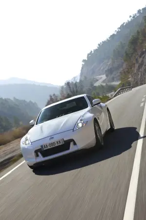 Nissan 370Z Roadster 2011