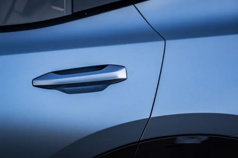 Nissan Ariya Concept - Foto ufficiali - 16