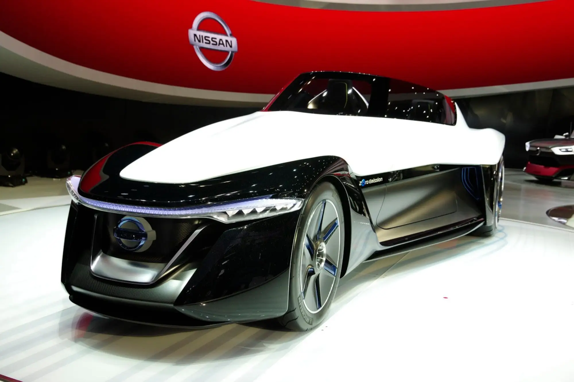 Nissan BladeGlider Concept - 13