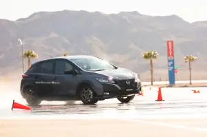 Nissan e-4orce