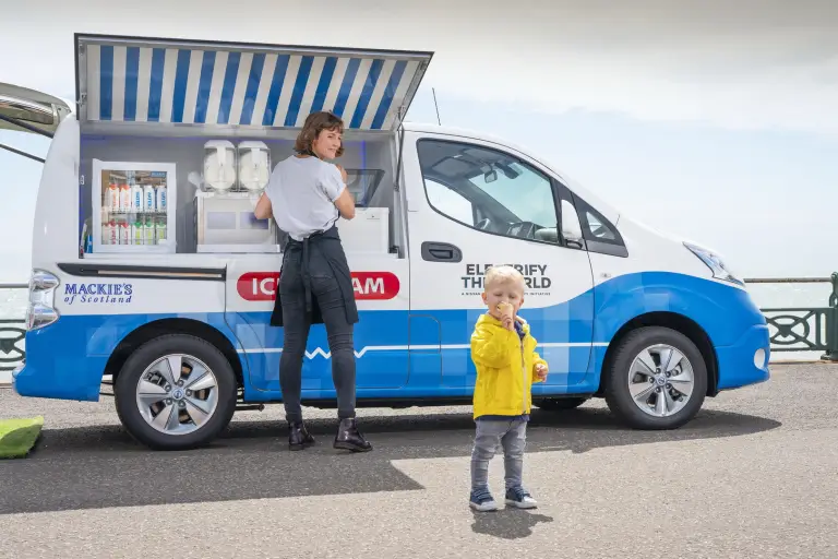 Nissan e-NV200 ice cream concept - 15