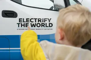 Nissan e-NV200 ice cream concept