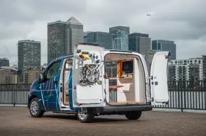 Nissan e-NV200 workspace