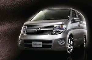 Nissan Elgrand 2010
