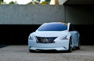 Nissan Ellure Concept - 11