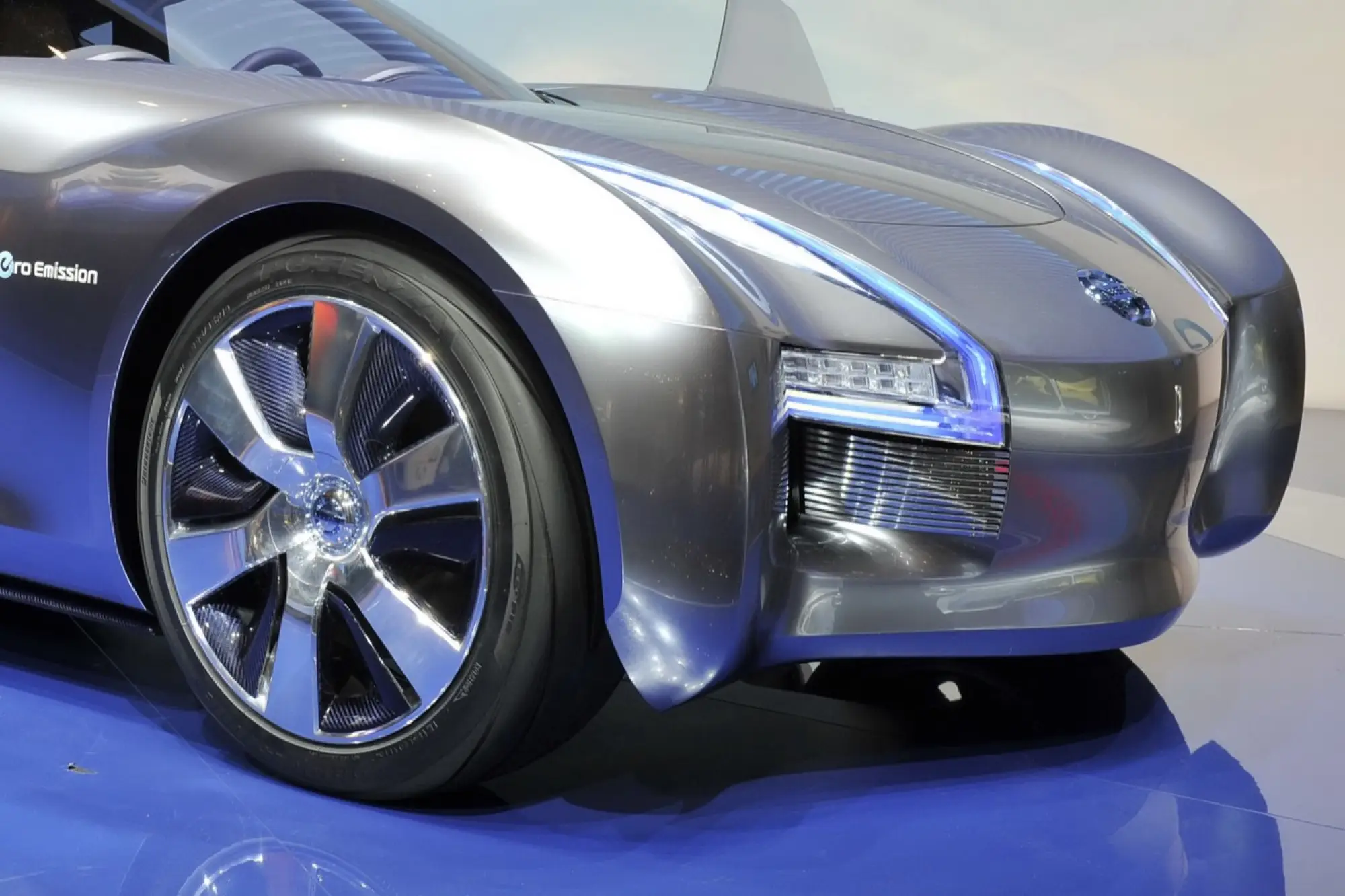 Nissan Esflow Sport Coupe' Concept - 40